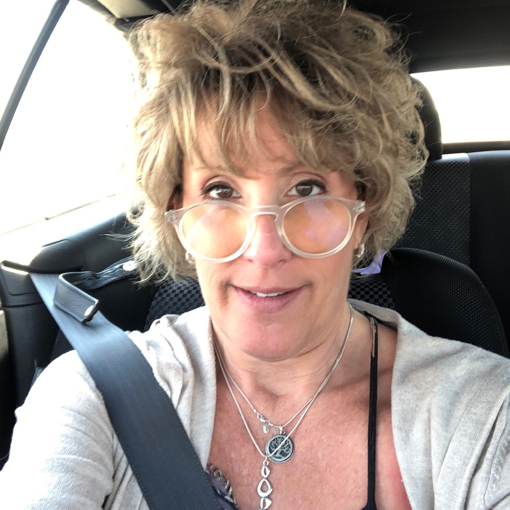 Meet your Posher, Tina